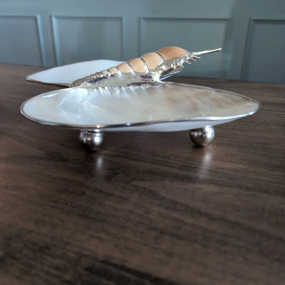 Large Vintage Mother of Pearl Clam Shell Trinket Dish Feet Manila Nautical Decor